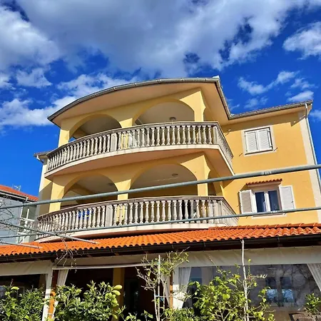 Neptun By Interhome Apartment Silo (Krk)